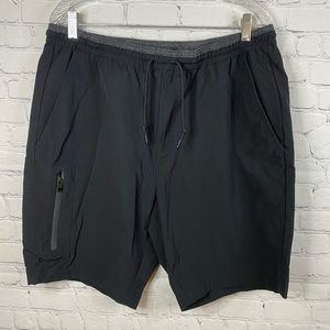 DKNY men’s black athletic shorts 9 inch inseam men’s size XL
